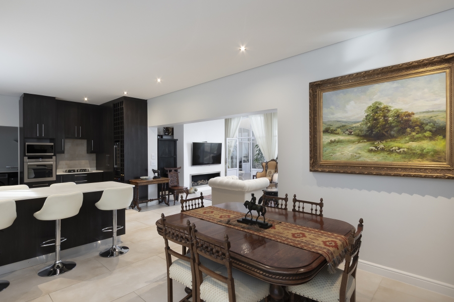 5 Bedroom Property for Sale in Dennegeur Western Cape